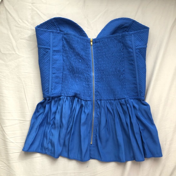 NWOT - Tobi Strapless Peplum Top - Picture 2 of 3